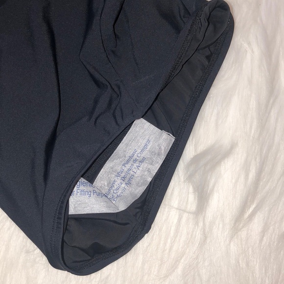 Anthropologie Allihop Zinnia Plunge One Piece Swim - Picture 7 of 8